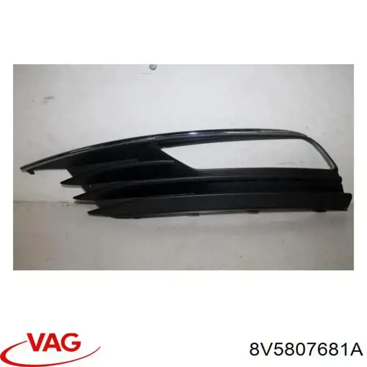 8V5807681A VAG Решітка переднього бампера, ліва