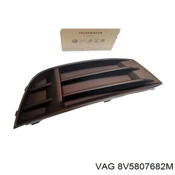 8V5807682M VAG Решітка переднього бампера, права