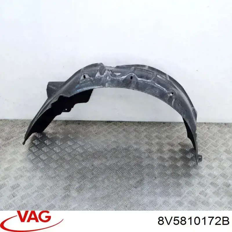 Купити 8V5810172B VAG Підкрилок заднього крила, правий