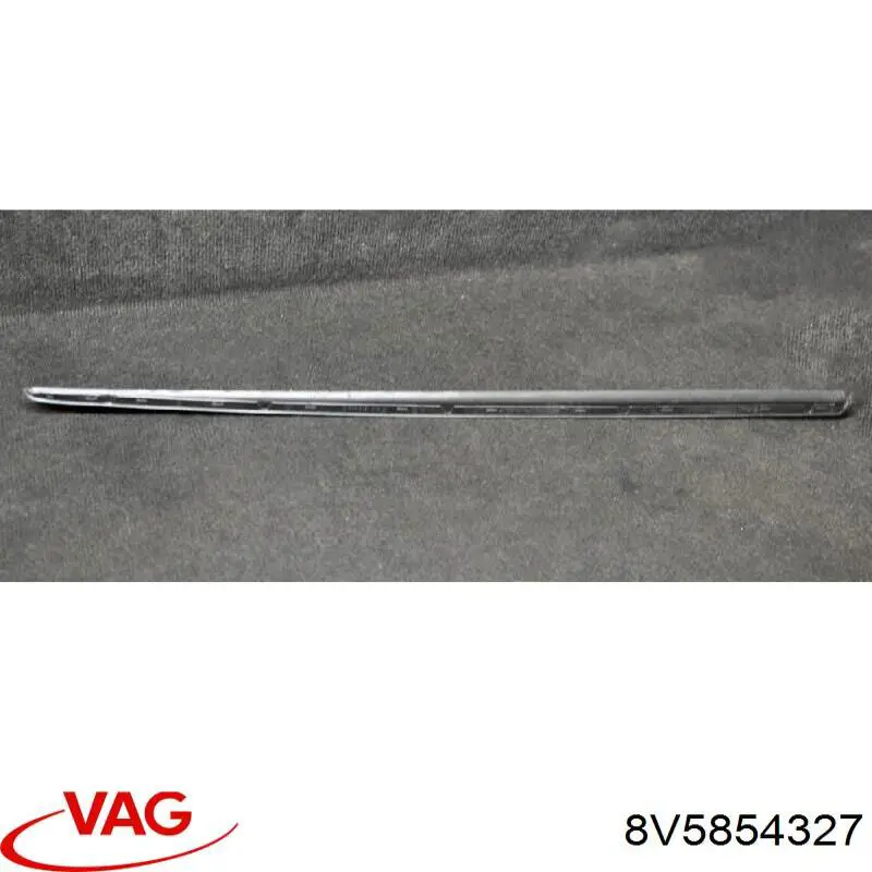 8V5854327 VAG Захисна накладка переднього скла права
