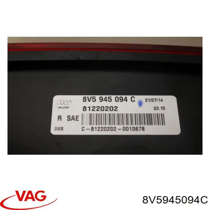 Стоп задній VAG 8V5945094C ціна, від 25.33 USD