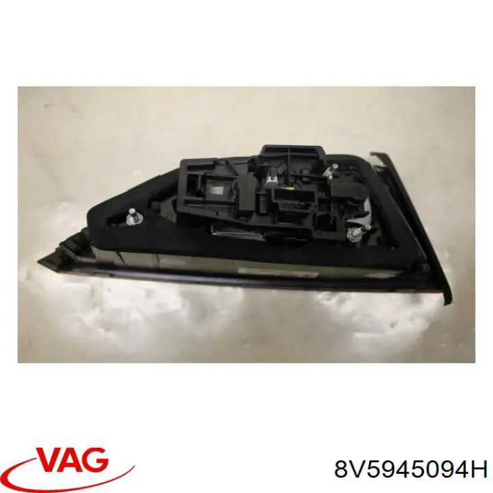 Стоп задній Magneti Marelli LLI961 ціна, від 191.24 USD