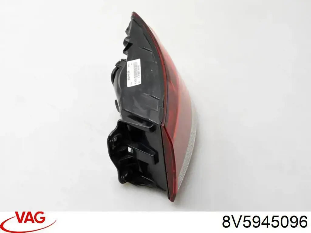 Купити 8V5945096 VAG Стоп задній