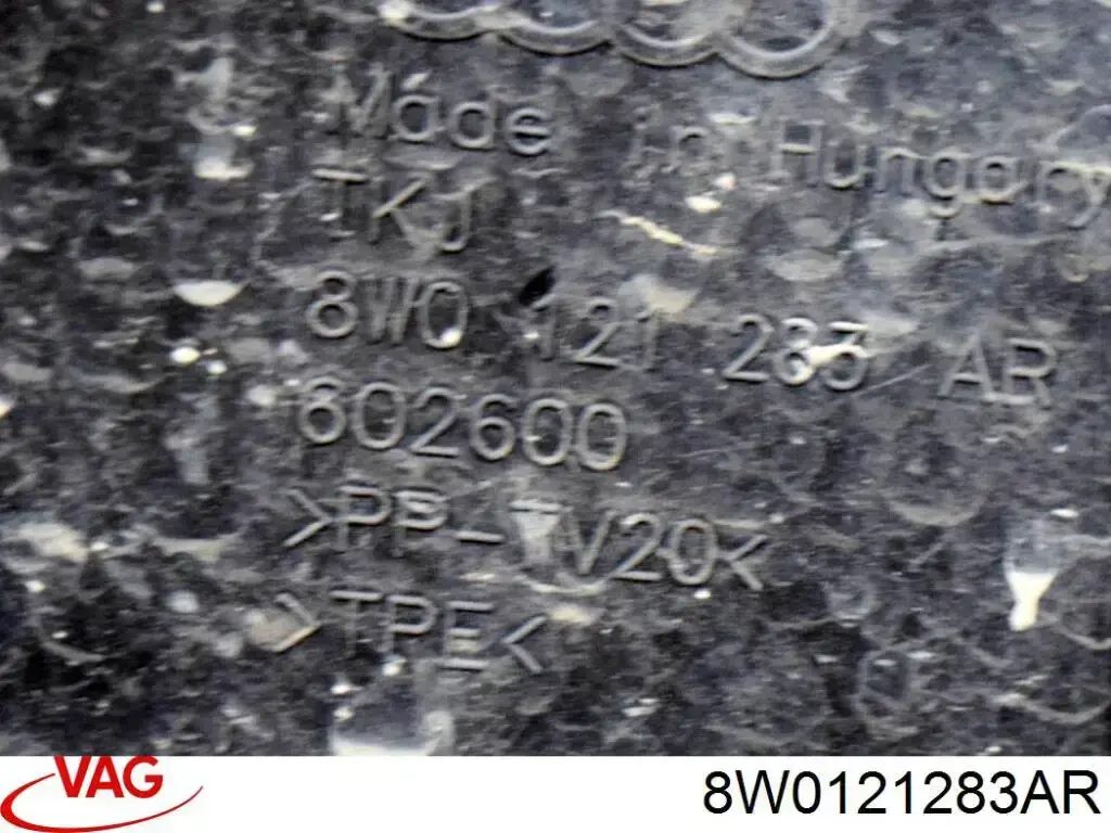 Повітропровід (дефлектор) радіатора, лівий 8W0121283AR VAG