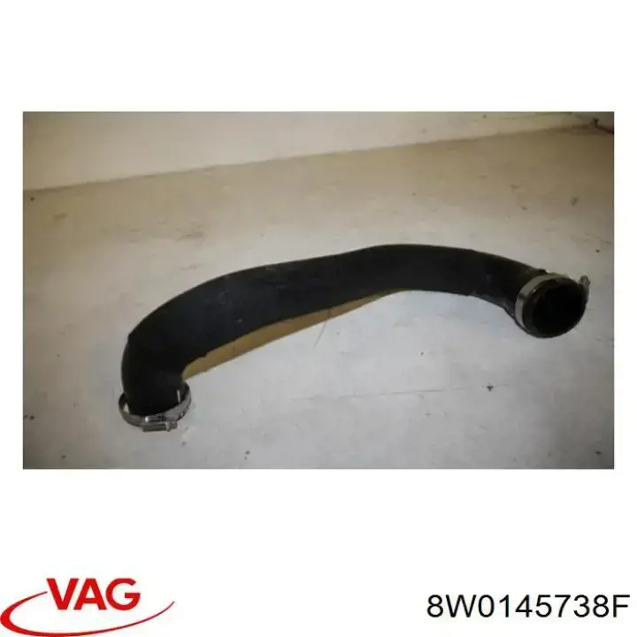 Шланг/патрубок інтеркуллера VAG 8W0145738F ціна, від 95.02 USD