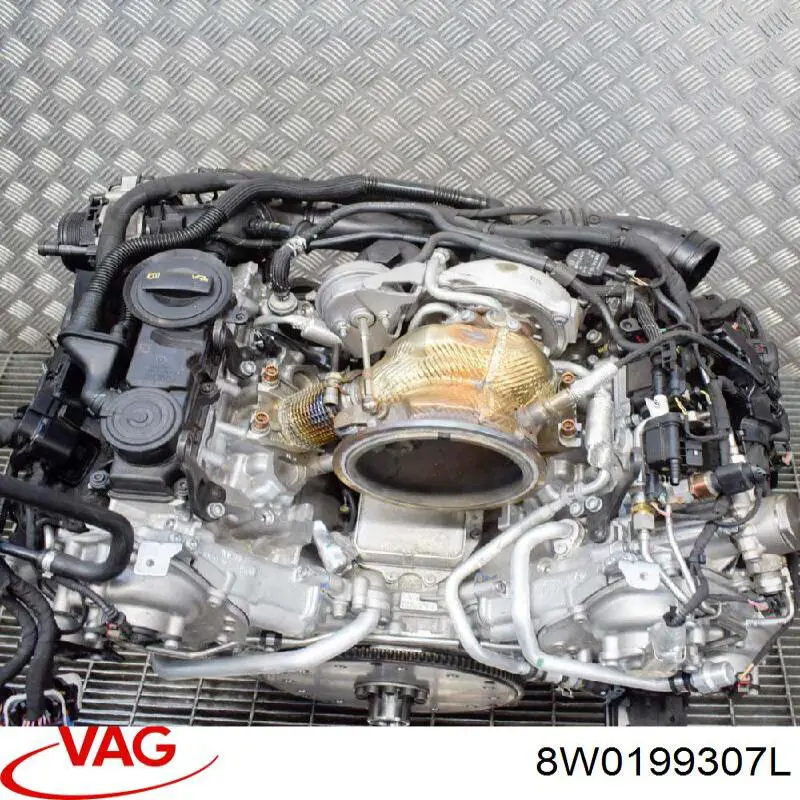 Кронштейн подушки (опори) двигуна, лівої 8W0199307L VAG