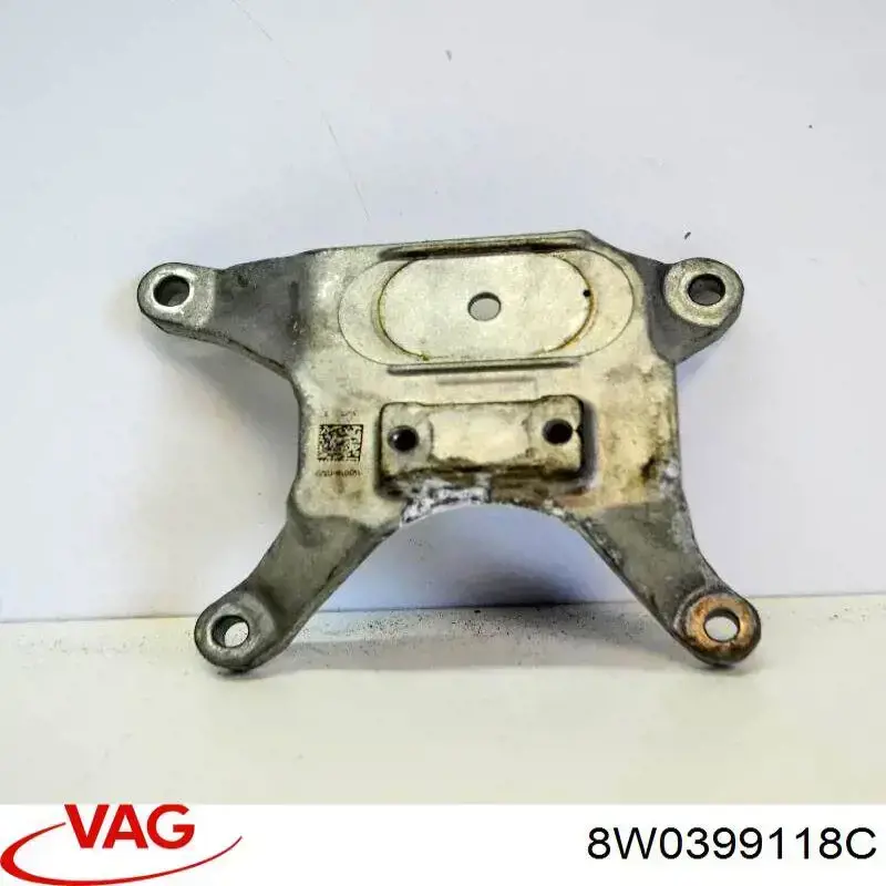 Кронштейн подушки КПП 8W0399118C VAG