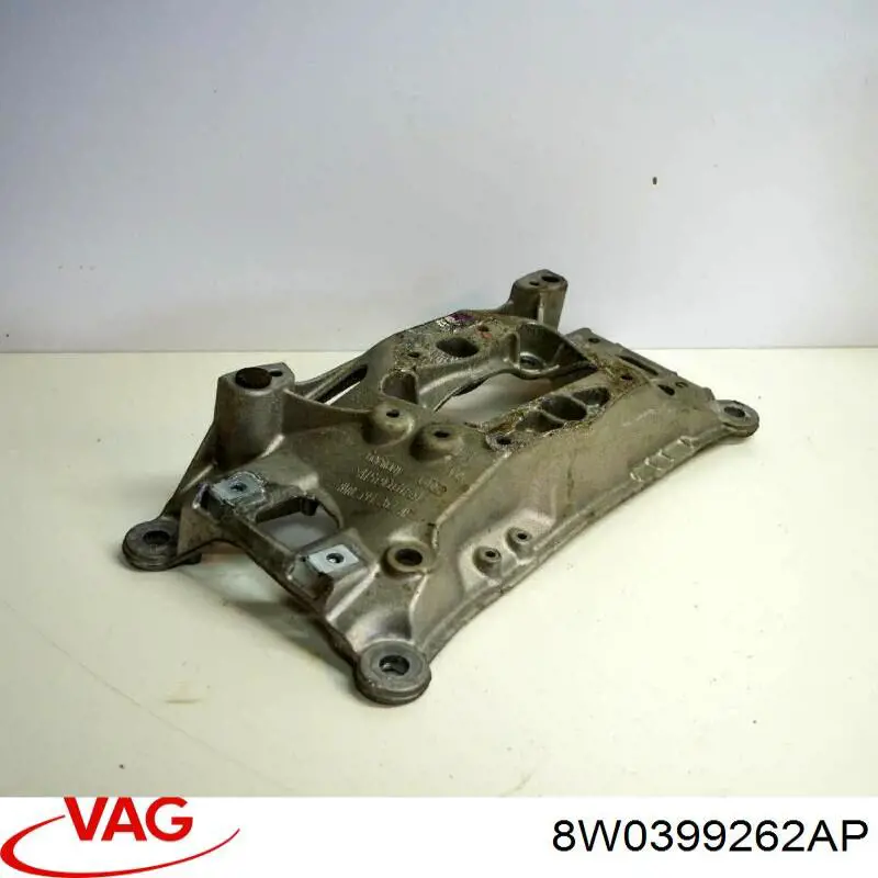 Кронштейн КПП VAG 8W0399262AP ціна, від 239.90 USD