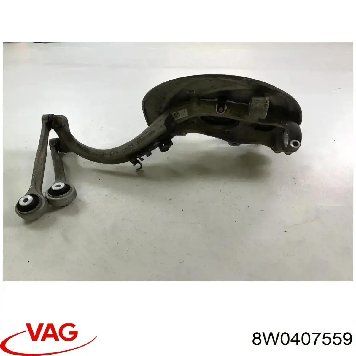 Купити 8W0407559 VAG Цапфа - поворотний кулак передній, лівий