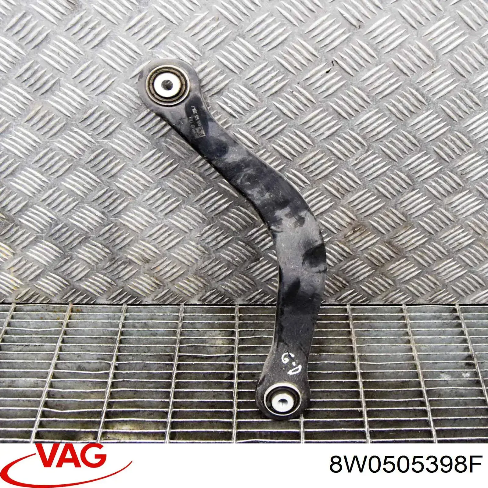 Купити 8W0505398F VAG Важіль задньої підвіски верхній, правий