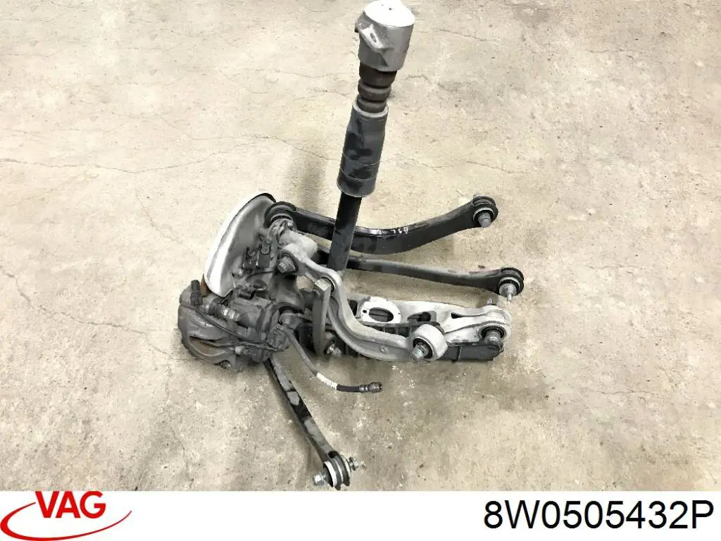 Купити 8W0505432P VAG Цапфа - поворотний кулак задній, правий