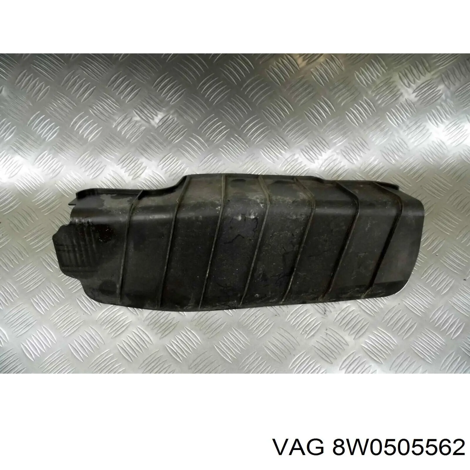 8W0505562 VAG 