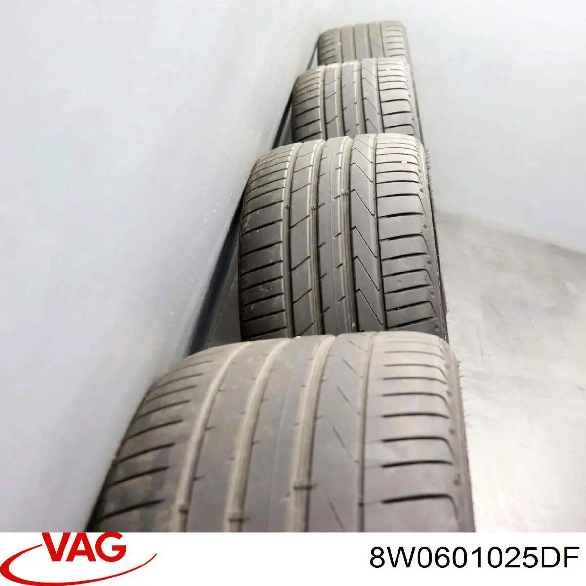 Купити 8W0601025DF VAG Диски колісні литі (легкосплавні, титанові)