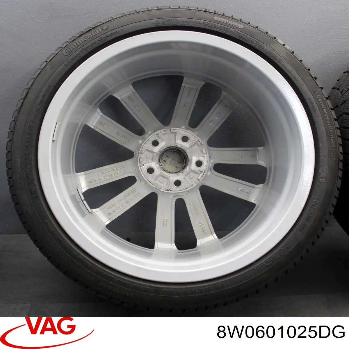 8W0601025DG VAG Диски литі (легкосплавні, титанові)