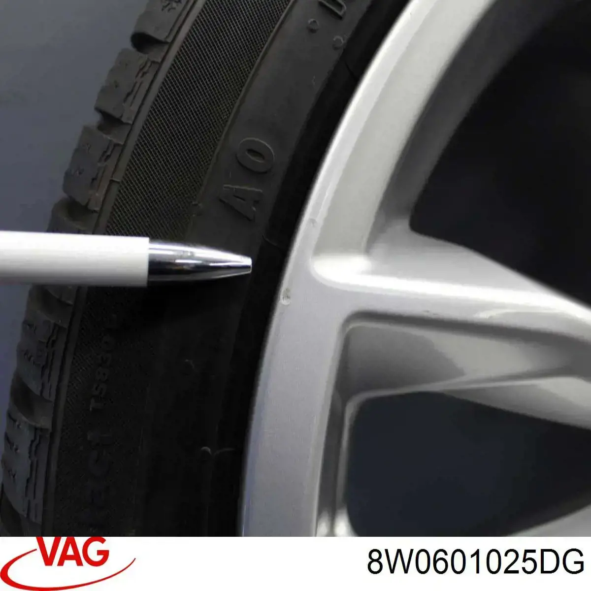 8W0601025DG VAG Диски литі (легкосплавні, титанові)
