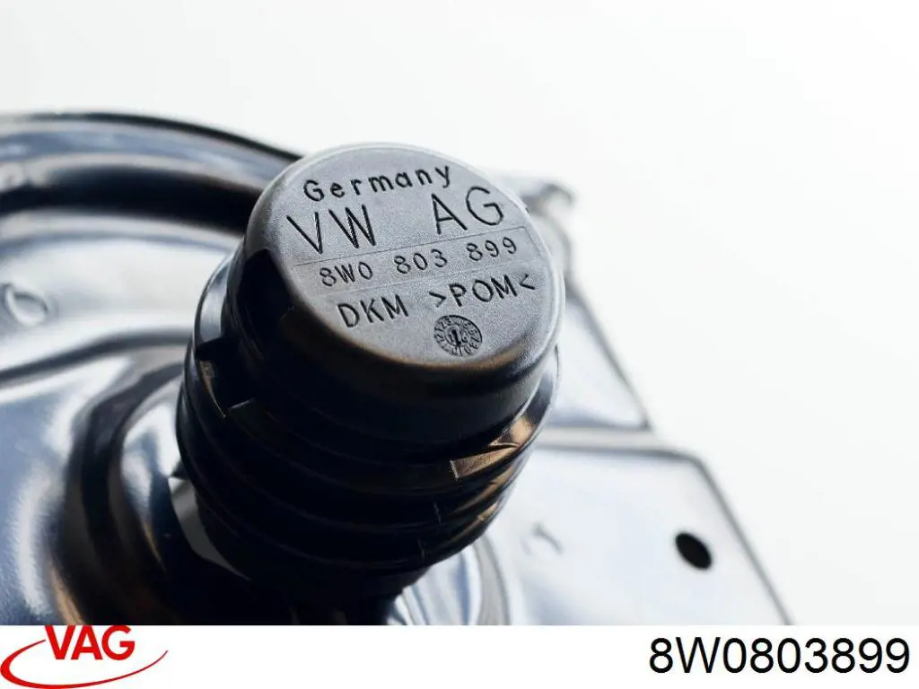 Купити 8W0803899 VAG Болт кріплення запасного колеса