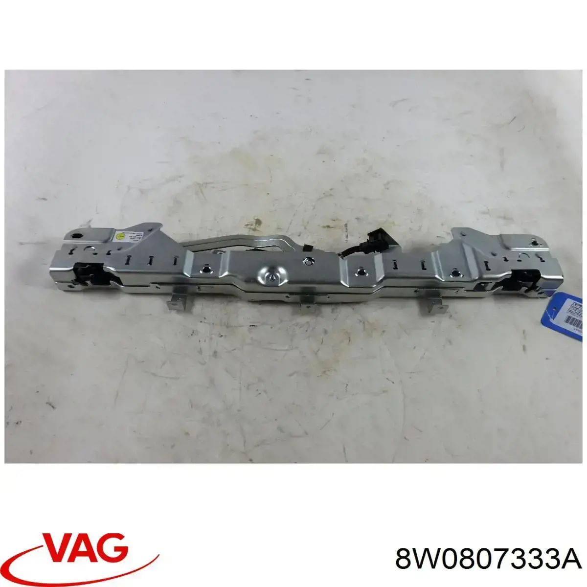 Купити PAD99066OL Signeda Кронштейн решітки радіатора