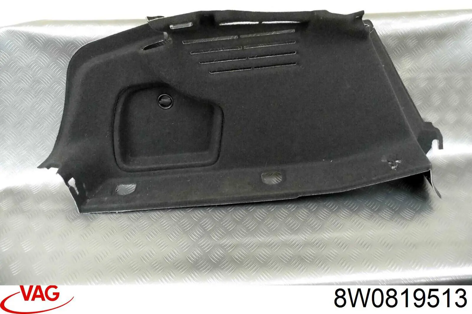 Повітропровід центральний VAG 8W0819513 ціна, від 6.33 USD