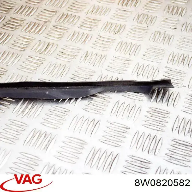 Купити 8W0820582 VAG 