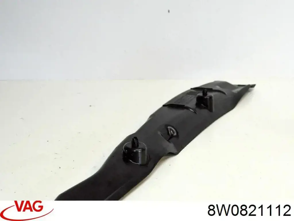 Купити 8W0821112 VAG Ущільнювач крила