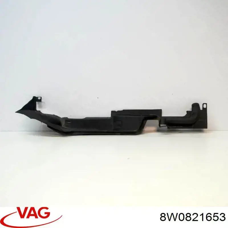 Лючок підкрилка переднього лівого 8W0821653 VAG