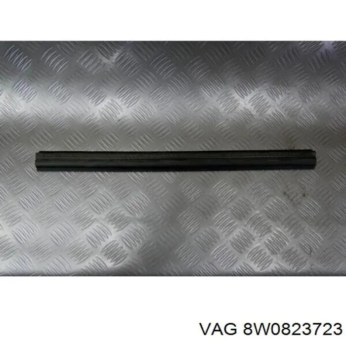  VAG 8W0823723 ціна, від 3.80 USD