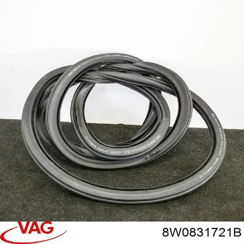  VAG 8W0831721B