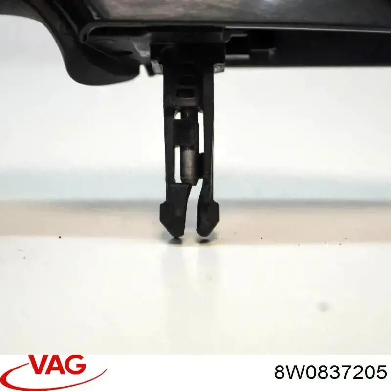 Купити 8W0837205A VAG Ручка лівих дверей зовнішня