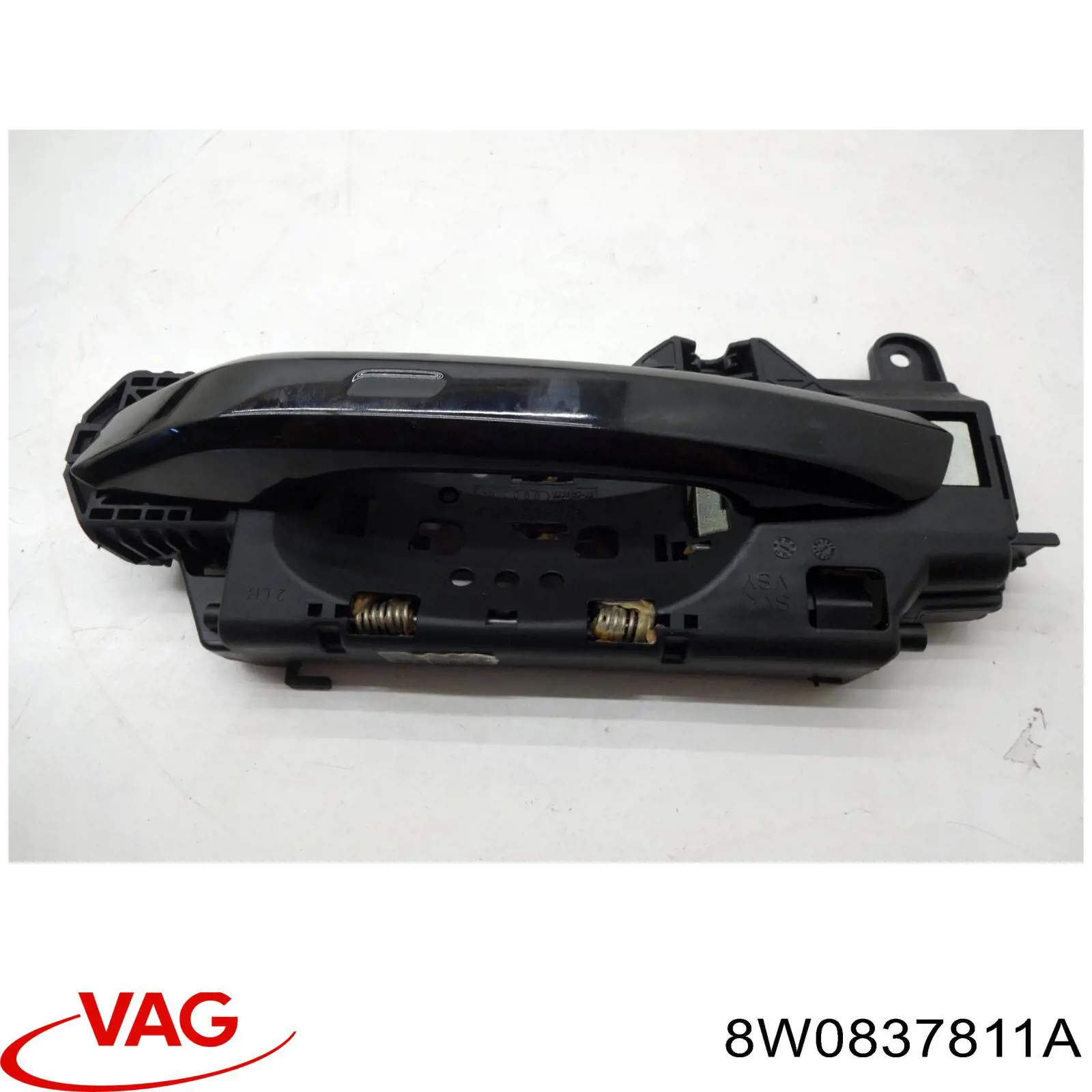 Купити 8W0837811A VAG Тримач зовнішньої ручки дверей, задніх лівих