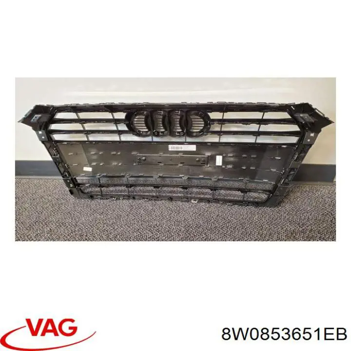 8W0853651EB VAG Решітка радіатора