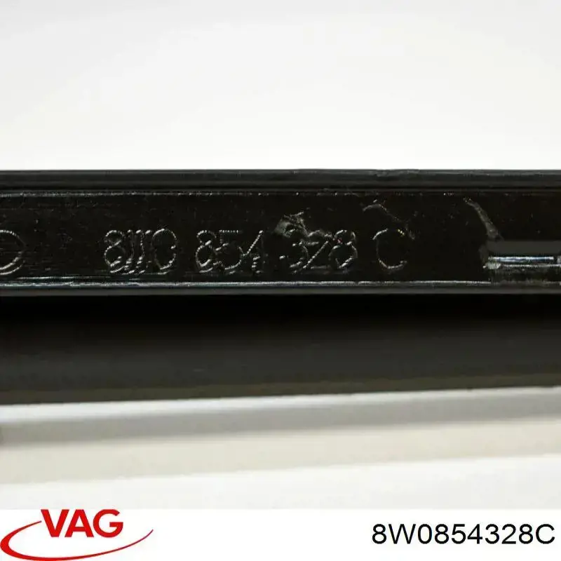 Молдинг лобового скла, правий VAG 8W0854328C ціна, від 6.33 USD