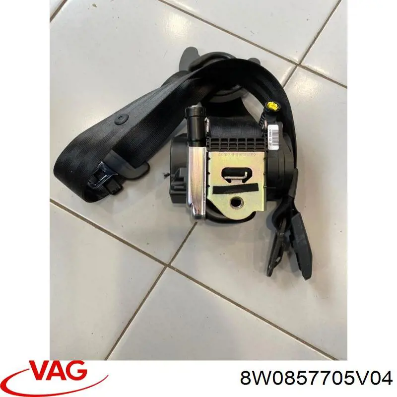 Купити 8W0857705V04 VAG Пасок безпеки передній лівий