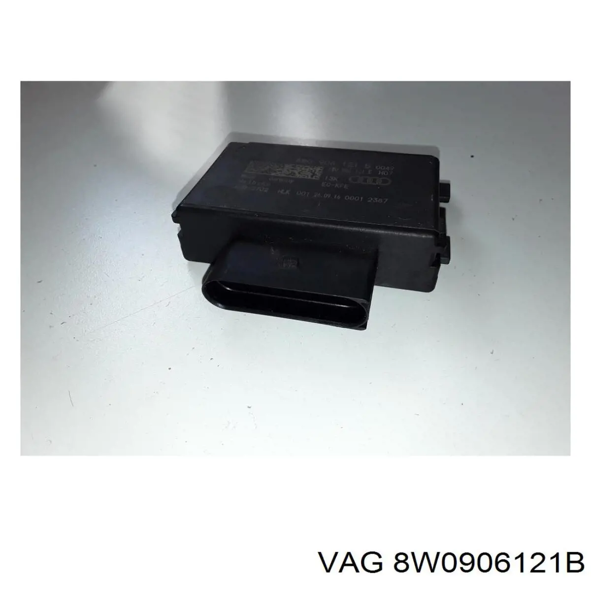 Модуль (блок) управління паливного насоса VAG 8W0906121B ціна, від 50.68 USD
