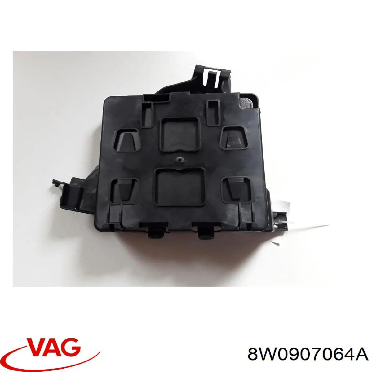 Блок комфорту VAG 8W1907064AC ціна, від 110.22 USD