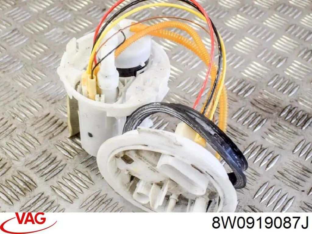 Купити 8W0919087J VAG Насос занурювальний в баці