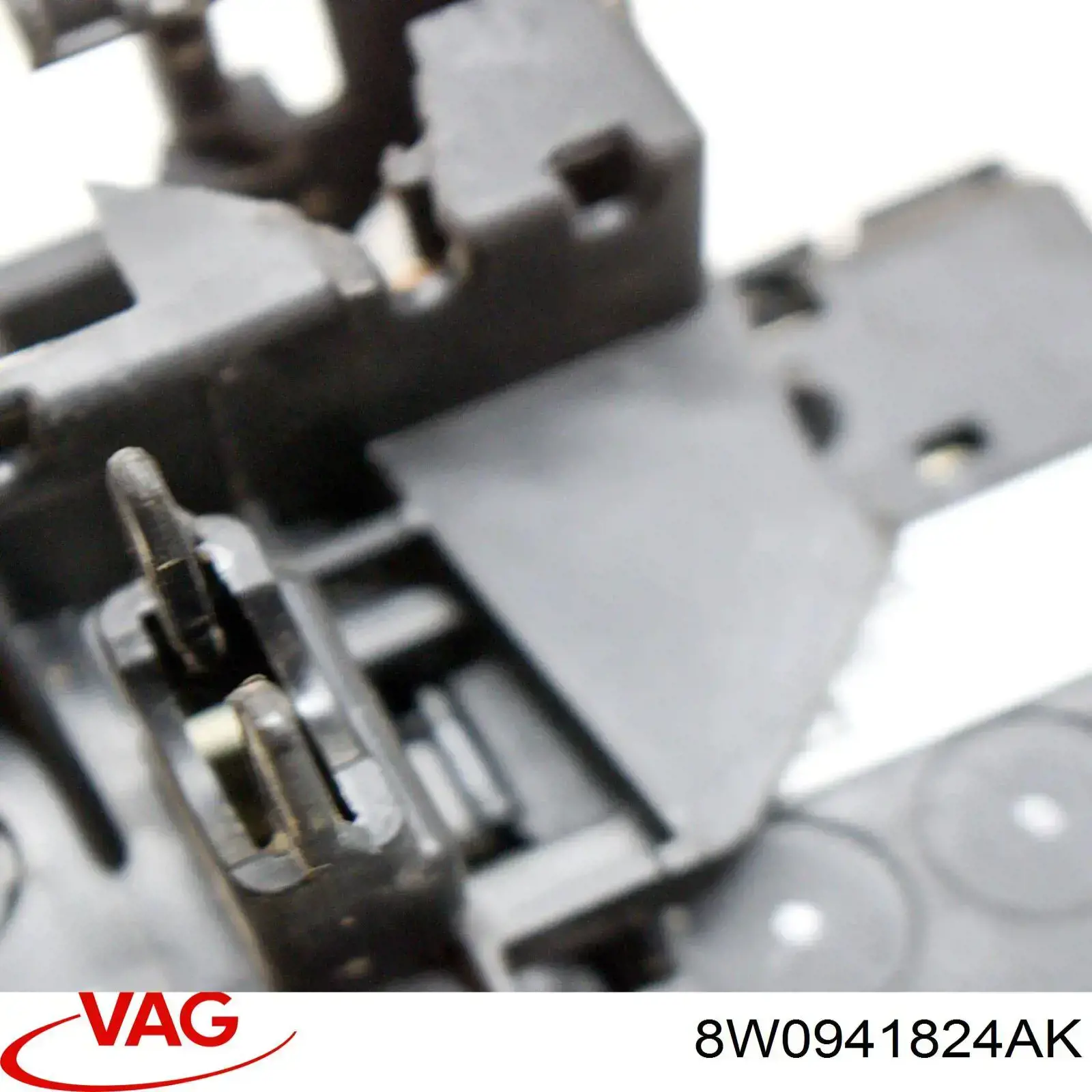 8W0941824AK VAG Реле запобіжників