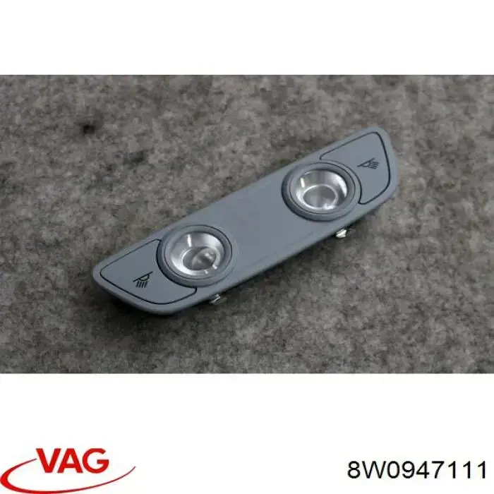8W0947111 VAG Плафон освітлення салона/кабіни, задній