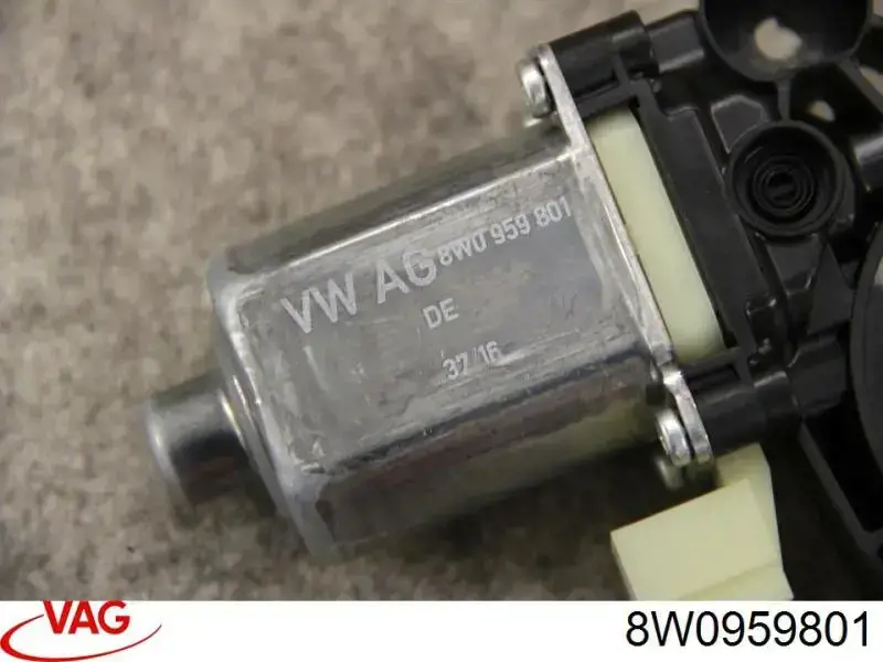 Двигун склопідіймача двері передньої, лівої 8W0959801 VAG