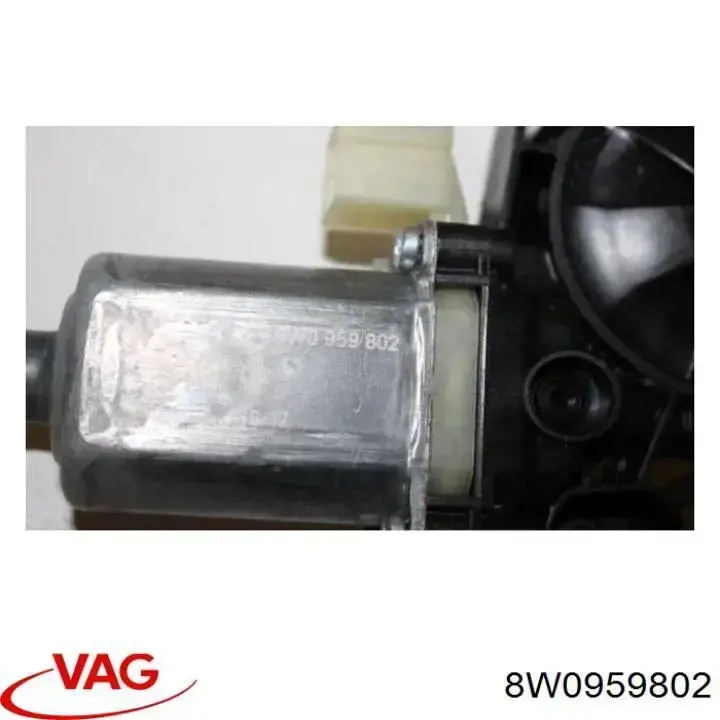 Купити 8W0959802 VAG Двигун склопідіймача двері передньої, правої
