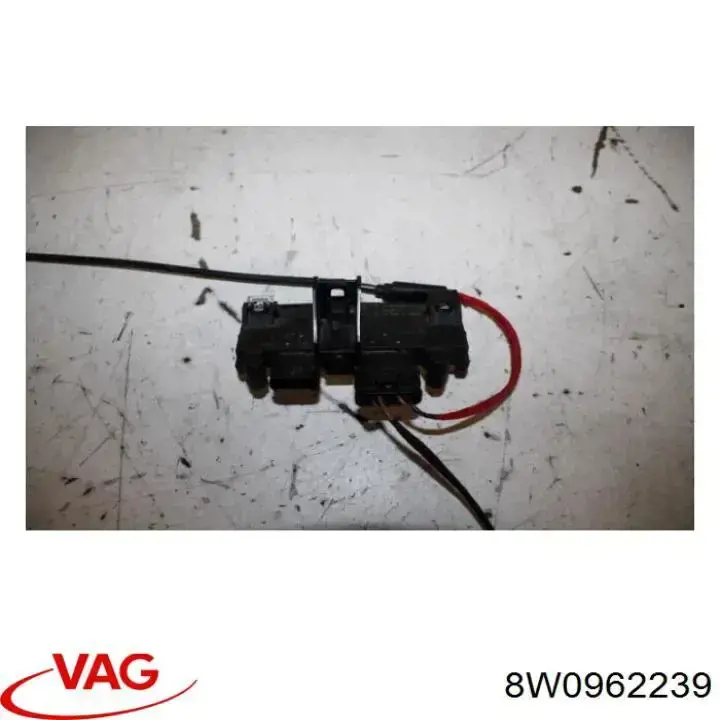 Купити 8W0962239 VAG 