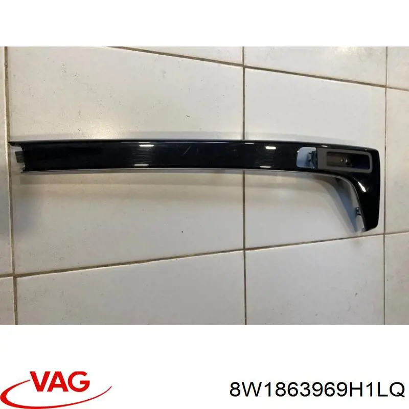 8W1863969H1LQ VAG 