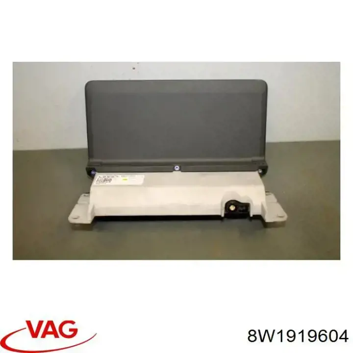 Дисплей багатофункціональний VAG 8W1919604 ціна, від 31.67 USD