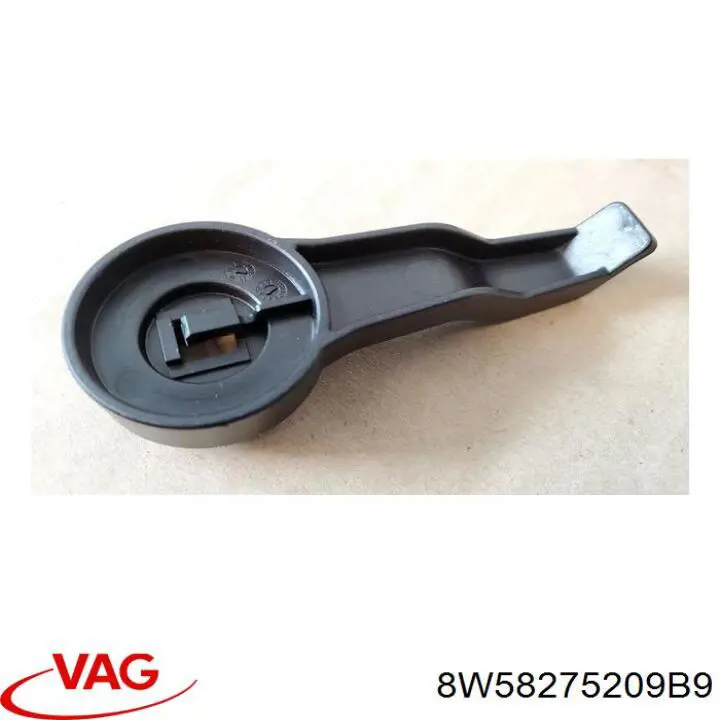 Купити 8W58275209B9 VAG Кришка багажника