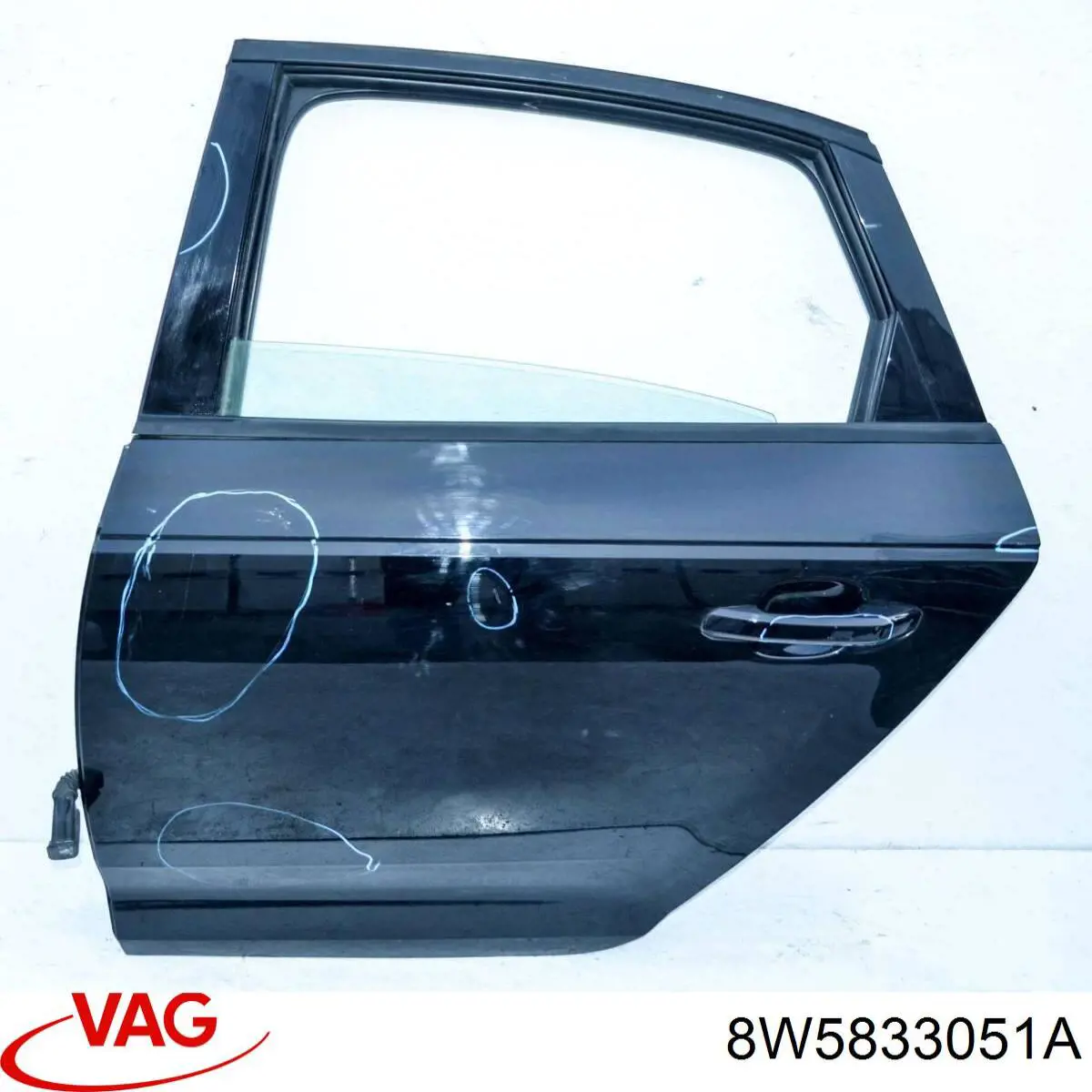 Двері задні VAG 8W5833051A ціна, від 101.33 USD