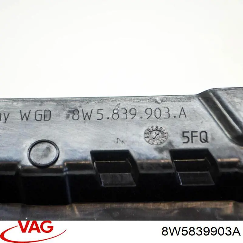 Накладка задньої двері, лівої, вертикальна VAG 8W5839903A ціна, від 5.52 USD