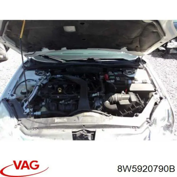 Прилади управління VAG 8W5920790B ціна, від 683.97 USD