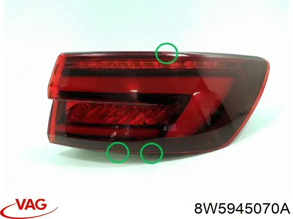  Задня права фара Audi A4 