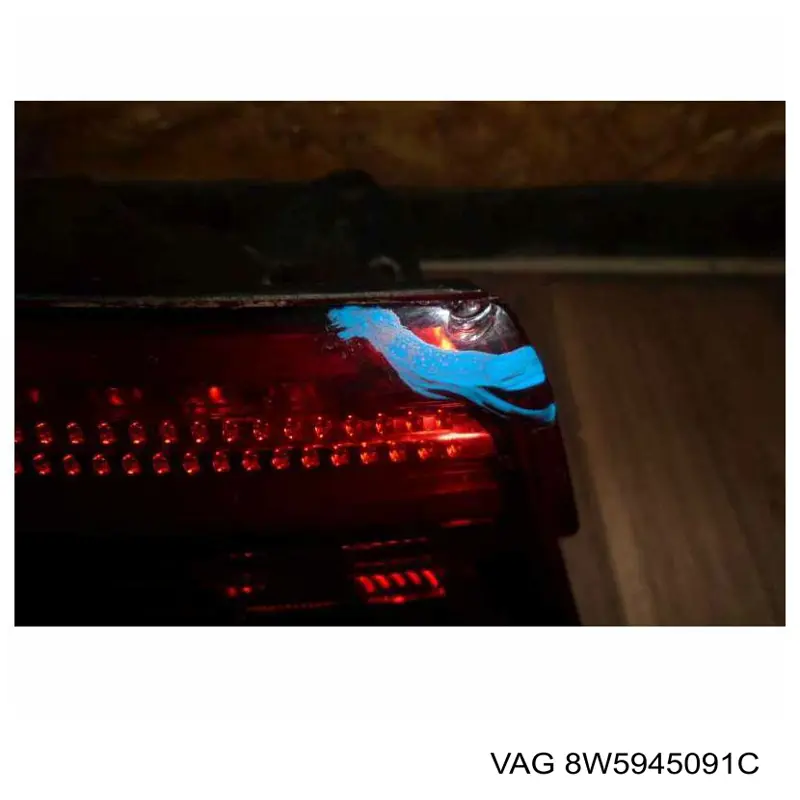 Стоп задній VAG 8W5945091C