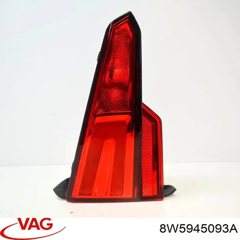 Стоп задній VAG 8W5945093A ціна, від 25.33 USD