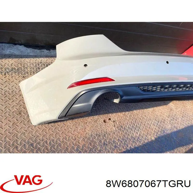 Купити 8W6807067TGRU VAG Задній бампер